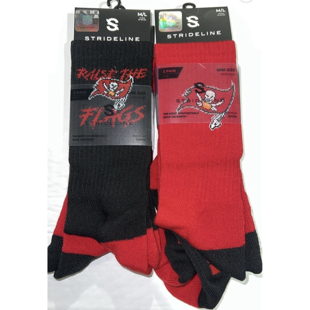 NFL Tampa Bay Buccaneers Adult Crew Socks 2 Pairs Size M/L M(8-12), W(9.5-13.5)